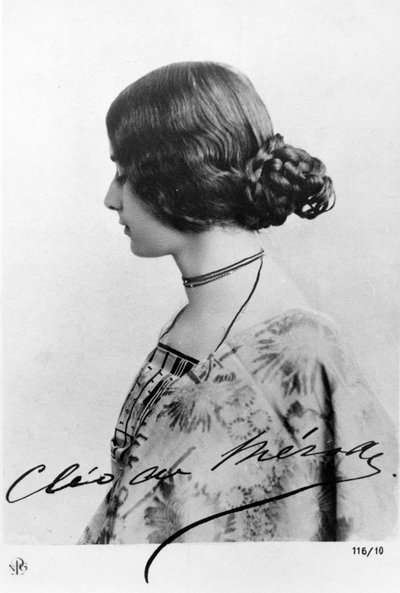 Cléo de Mérode, vers 1890 - French Photographer